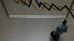 Какво стои зад поскъпването на акциите на ПИБ?