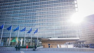 ЕС ще преразпредели финансирането за Западните Балкани в полза на &bdquo;отличниците&ldquo;