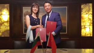 „Българска роза” подписа споразумение за износ за Китай за 40 млн. лв. 