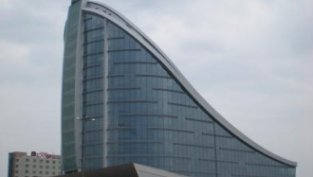 Фонд имоти АДСИЦ загуби 44% от собствения си капитал за девет месеца