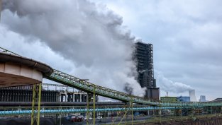 Thyssenkrupp очаква годишна загуба заради слабия автомобилен сектор и високите разходи