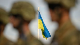 Украйна има около шест месеца, за да отнеме инициативата на Русия на бойното поле