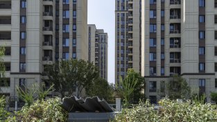 Няма светлина в тунела: Спадът на цените на жилищата в Китай продължава и през ноември