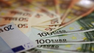 Финансовото министерство очаква дефицитът към юни да достигне 1,9% от БВП