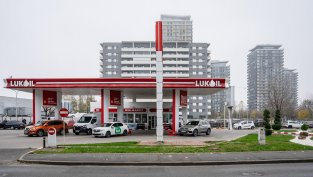 Chevron и Quantum Energy готвят оферта и планират да си поделят активите на "Лукойл"