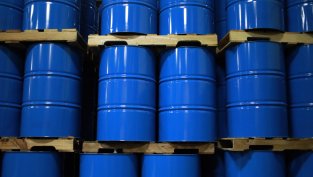 Шуманов: Петролният пазар ще зависи от Иран, а не от Венецуела