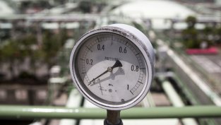 "Булгаргаз" задържа цената на газа и преди да започне пълненето на "Чирен"