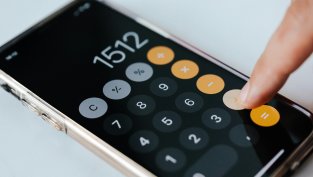 &bdquo;Шелли груп&ldquo; отчете рекордни продажби от 2 млн. устройства за Черния петък