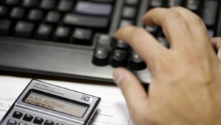 Монбат приключва деветмесечието с 8% ръст на консолидираната печалба