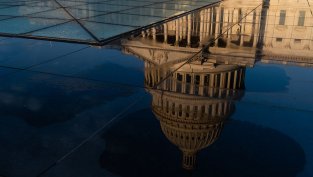 Законодателни предложения, генерирани от AI, заливат американския Конгрес