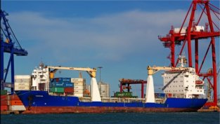 Дъщерно дружество на "ИХ България" продава кораба "Емона"