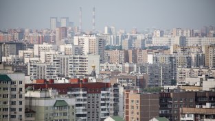 Спадът на строителството в Русия прави несигурни купувачите на жилища в Москва