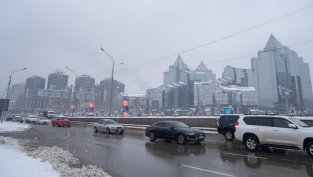 Войната в Иран подкрепя железопътния план на Казахстан за свързване на ЕС и Китай