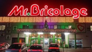 "Софарма" поема контрола над магазините на Mr. Bricolage в България