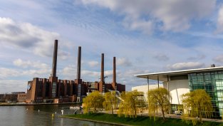 ЕС договори свиване на парниковите емисии с 90% до 2040 г.