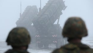 Киев натиска за преговори, Кремъл признава, че няма резерви за кризата с горивата