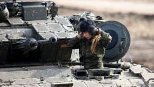 САЩ ще възобновят ротацията на войски в Полша