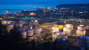 Единствената грузинска рафинерия спира да купува руски петрол