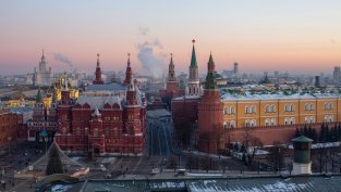 Украйна удари масирано по Москва и Крим, руските "фалшиви победи" продължават