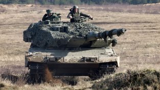ЕС и НАТО ще създадат &bdquo;военен Шенген&ldquo; за по-бързо придвижване на войски и техника