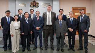Български и японски компании ще разработват дронове