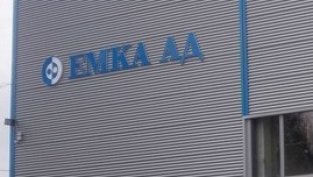 Със силно последно тримесечие ЕМКА почти навакса изоставането