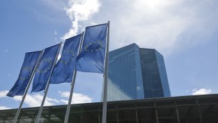 Инфлацията в еврозоната се забавя с по-рязък от очаквания темп