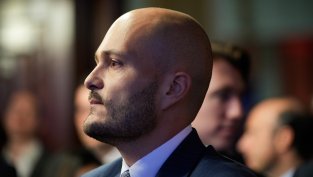 Най-богатият чех търси нова печеливша ниша, в която да инвестира