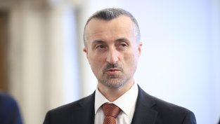 Управителят на НЗОК Петко Стефановски подаде оставка