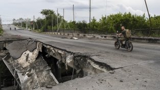 Бърнам се среща със Зеленски, Украйна одобри план за удари на далечно разстояние в Русия