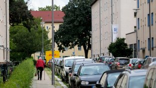 Страната с най-много наематели в Европа търси решение на проблема с недостига на жилища