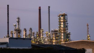 Инфлацията в Германия се успокоява благодарение на спада в цената на петрола