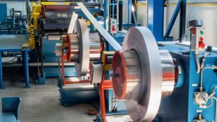 БФБ отказа да спре търговията с книжата на „Монбат“