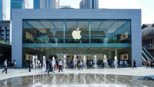 Защо Apple не може да спечели войната при чиповете въпреки дълбоките си джобове