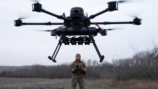 Русия изпрати елитни оператори на дронове да спасяват логистиката за южния фронт