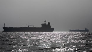 Катар тихомълком изнася втечнен природен газ през Ормузкия проток за ключови купувачи