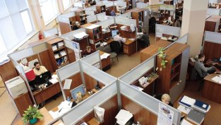 13-та заплата в частния сектор остава в миналото, бизнесът свива допълнителните разходи