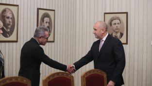 &bdquo;ДПС-Ново начало&ldquo; подкрепят удължителния бюджет, искат избори със сканиращи машини