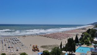 Нетната консолидирана печалба на "Албена" АД намалява с 14% през деветмесечието