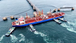 Китайският внос на петрол може никога да не се възстанови напълно след войната с Иран