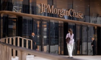 JPMorgan Chase променя надпреварата за наследник на Джейми Даймън с мениджърска рокада