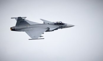 Украйна добавя и шведските изтребители Gripen към военно-въздушните си сили