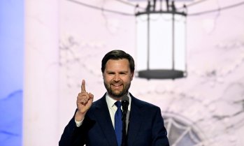 Иранските власти имат писмо от Ванс, но не е ясно ще се върнат ли на масата за преговори