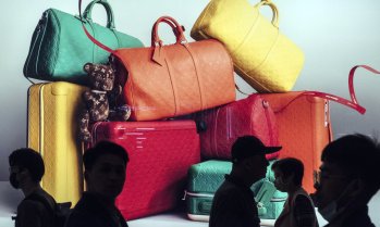 Преди най-ценната компания в Европа, LVMH отпада от топ 10