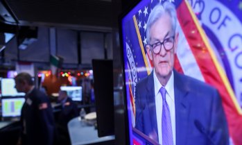 Все повече инвеститори не очакват лихвени намаления от Фед през тази година