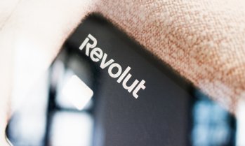 Revolut влиза в стейбълкойн надпреварата с деноминирания в евро EURR