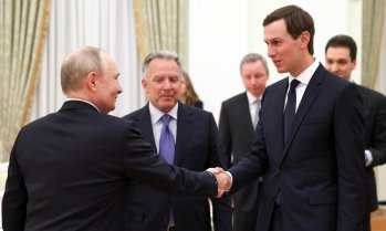 Уиткоф и Къшнър пристигнаха в Москва с предложение за мир, но шансовете им са малки