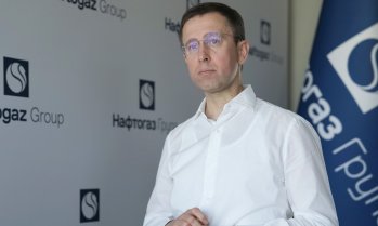 Зеленски заложи на новак в политиката да преведе Украйна през зимата