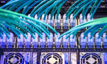 Изкуственият интелект вече е твърде значим, за да забави геополитическата надпревара