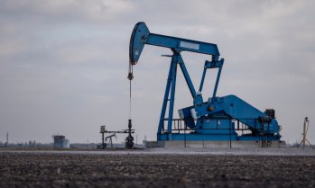 МАЕ: Петролният пазар може да навлезе в "червена зона" до юли